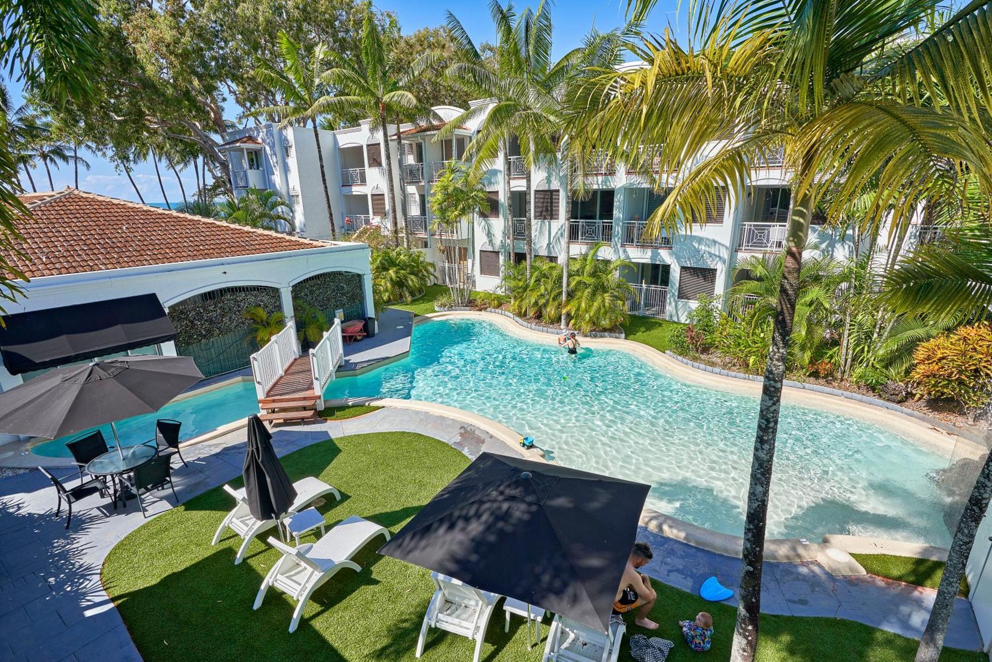 Alassio Apartments With Direct Pool Access Palm Cove Eksteriør billede